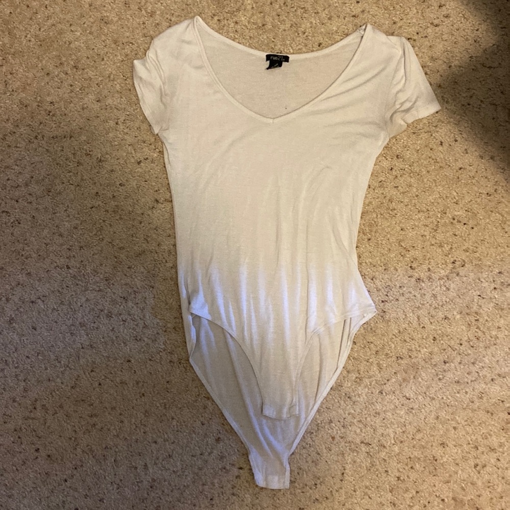 rue21 white bodysuit.